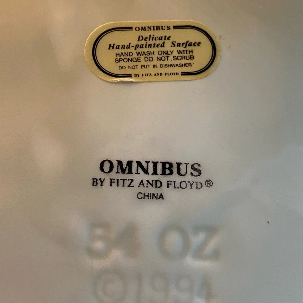 Vintage Omnibus by Fitz and Floyd Santa Teapot